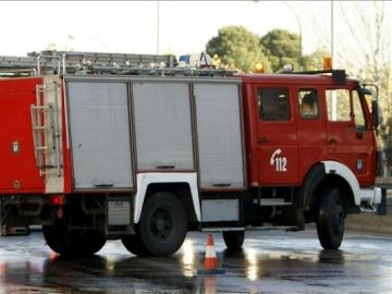 Foto de archivo de un coche de bomberos en Madrid