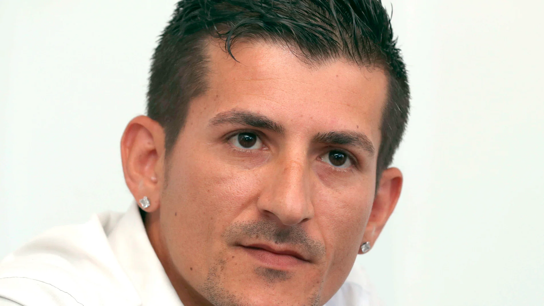 El padre de Yéremi Vargas tras ser acusado por su hija de agresión sexual El padre de Yéremi Vargas tras ser acusado por su hija de agresión sexual