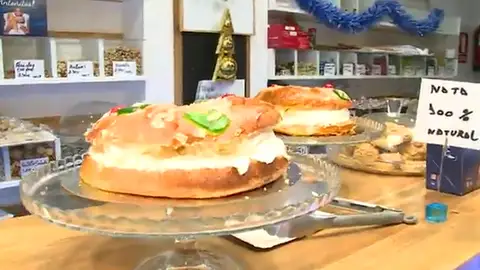 El Ministerio de Consumo avisa sobre el relleno de nata del Roscón de Reyes El Ministerio de Consumo avisa sobre el relleno de nata del Roscón de Reyes
