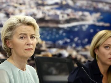 Von der Leyen acude a Lampedusa para comprobar en persona el drama que vive esta isla mediterránea
