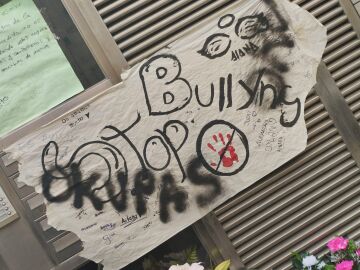 Altar vandalizado de las niñas de Sallent