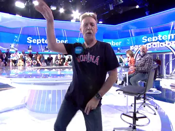 Santi Rodríguez se convierte en el rey de la discoteca: “Te he visto con mucho flow” Santi Rodríguez se convierte en el rey de la discoteca: “Te he visto con mucho flow”