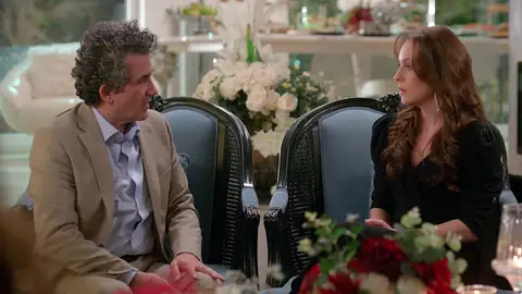 Así ha sido la primera escena juntos de los actores que interpretan a Orhan y Süreyya en Hermanos y que...¡son pareja en la vida real! Así ha sido la primera escena juntos de los actores que interpretan a Orhan y Süreyya en Hermanos y que...¡son pareja en la vida real!