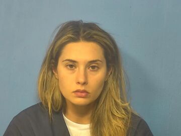 La maestra detenida
