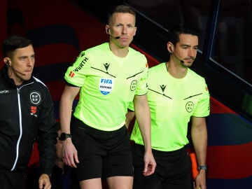 Alejandro Hernandez Hernandez, antes de un duelo entre el Barcelona y el Atlético de Madrid